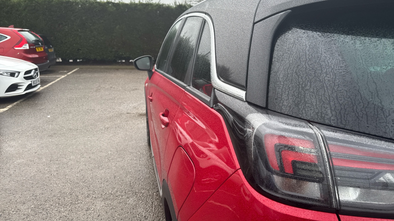 Vauxhall Crossland 1.5 Turbo D Ultimate 5dr Diesel Hatchback